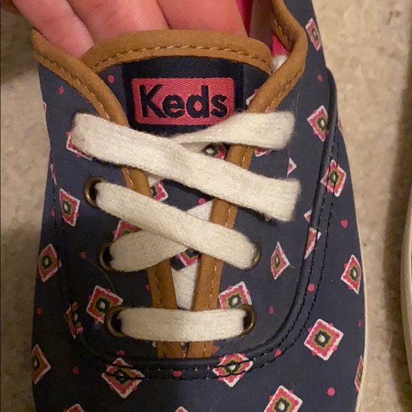 Keds - Picture 5 of 8